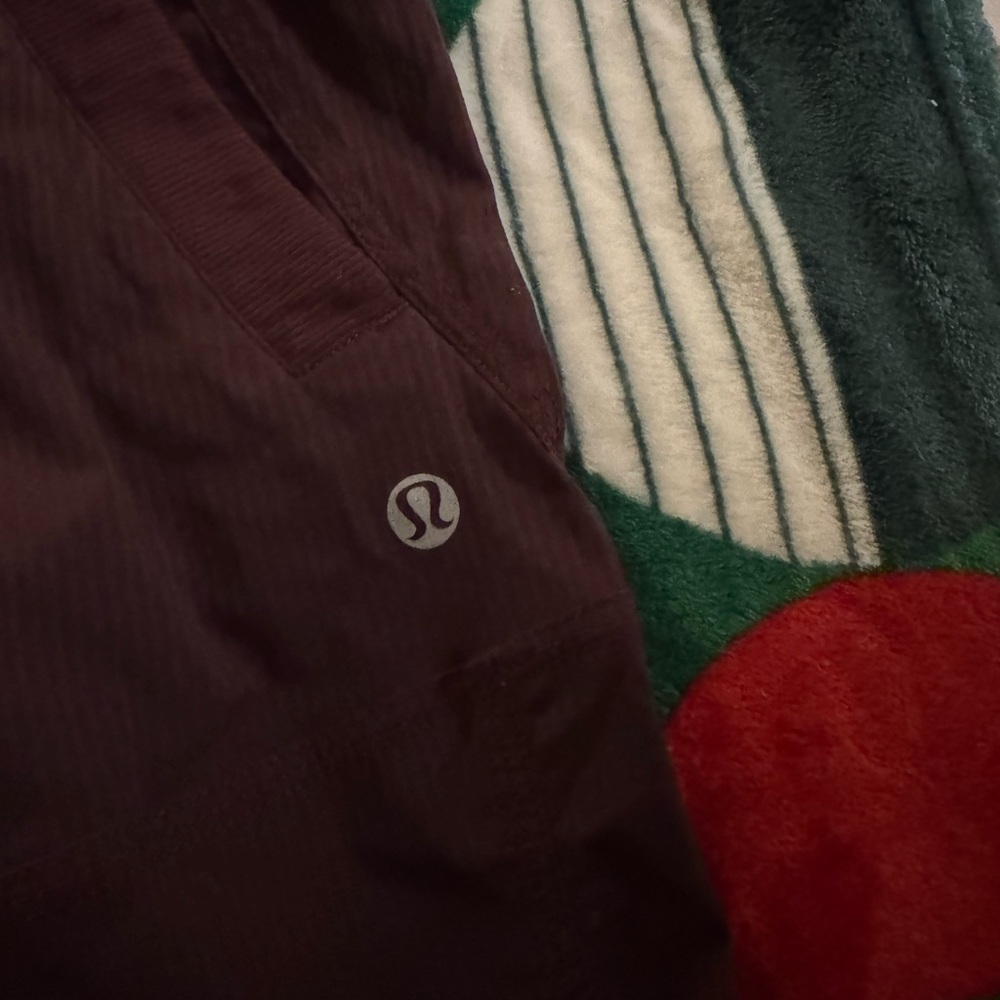 Lululemon Deep Purple Leggings - Picture 3 of 7